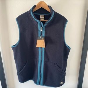 The North Face Men’s Carbondale VEST Fleece Full Zip Jacket B1061 / NWT